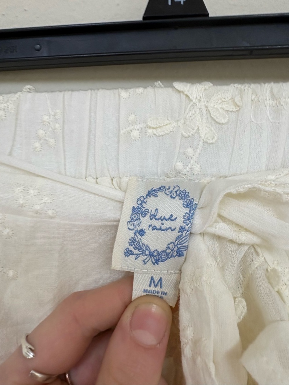 🤍Blue Rain Cream Embroidered Ruffle Wrap Shorts🤍 - Picture 2 of 4